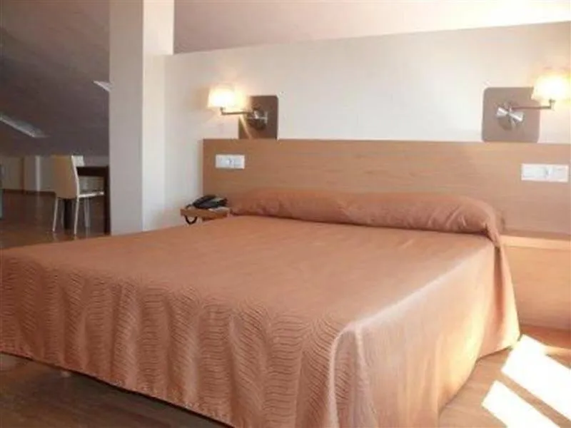 ***  Axarquia Beach Hotel Альмаяте-Бахо Испания